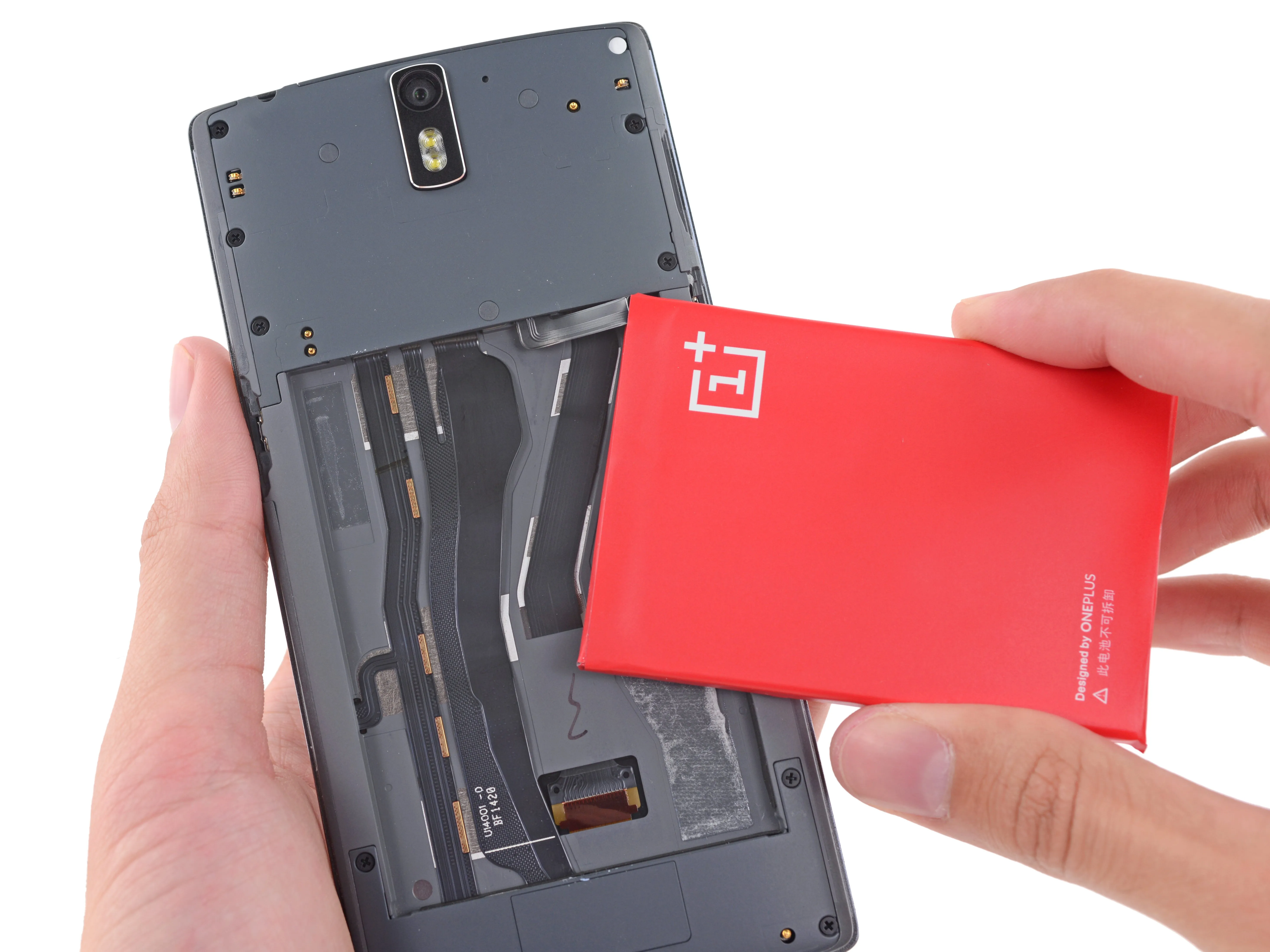 OnePlus One Teardown: шаг 7, изображение 2 из 2