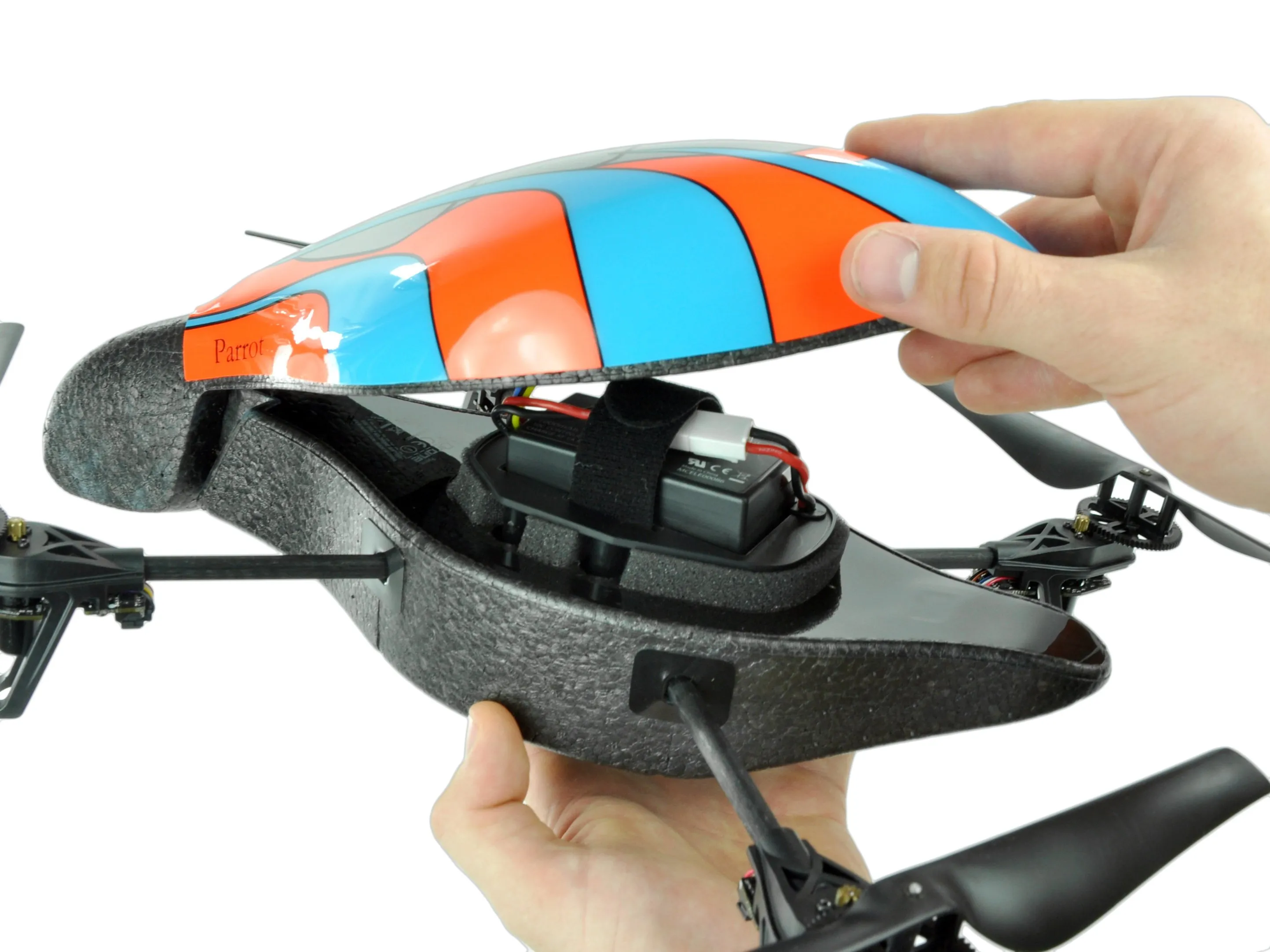 Разборка Parrot AR.Drone: шаг 2, изображение 1 из 2