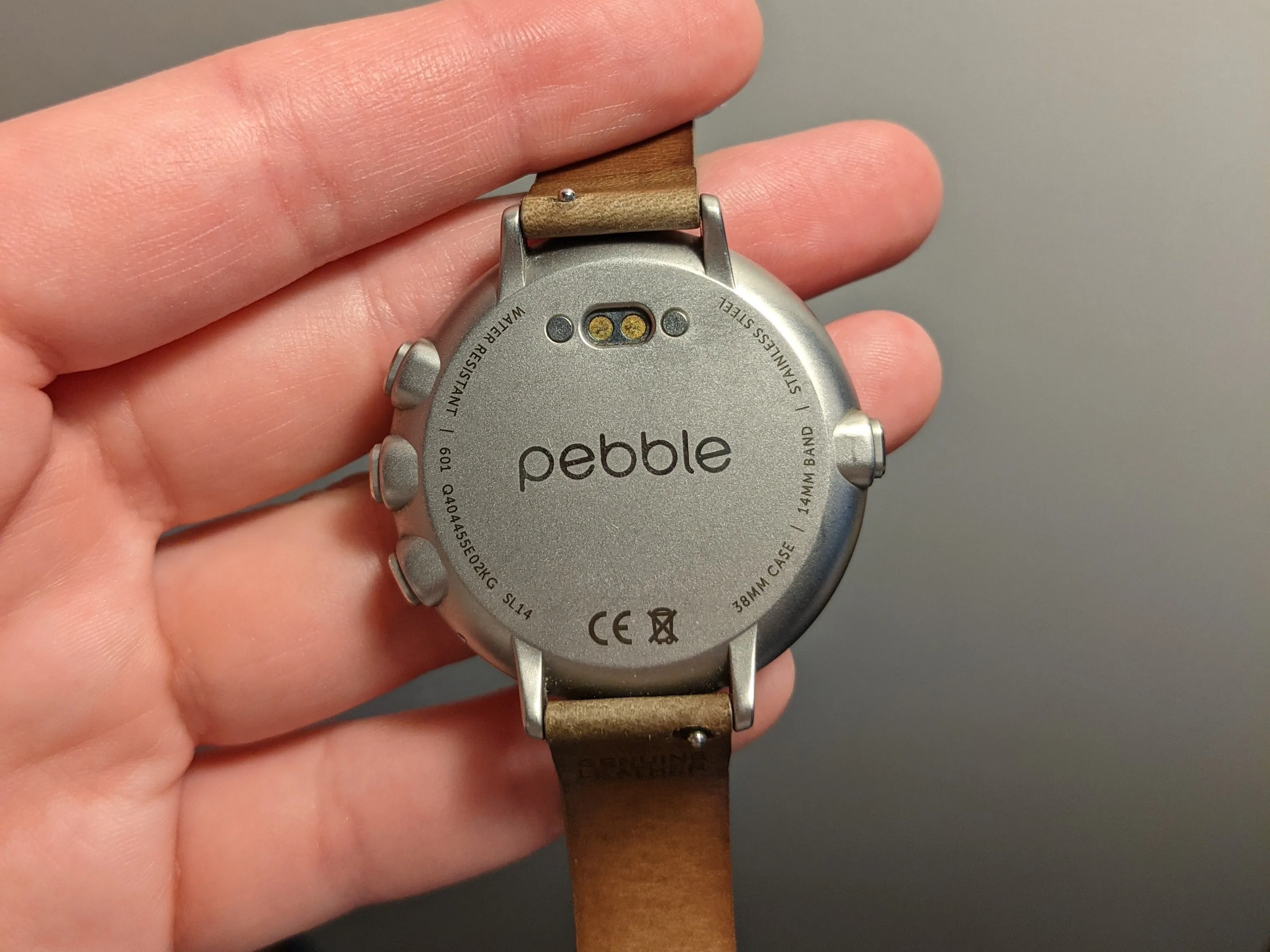 Pebble Time Round Teardown, Pebble Time Round Teardown: шаг 1, изображение 2 из 2