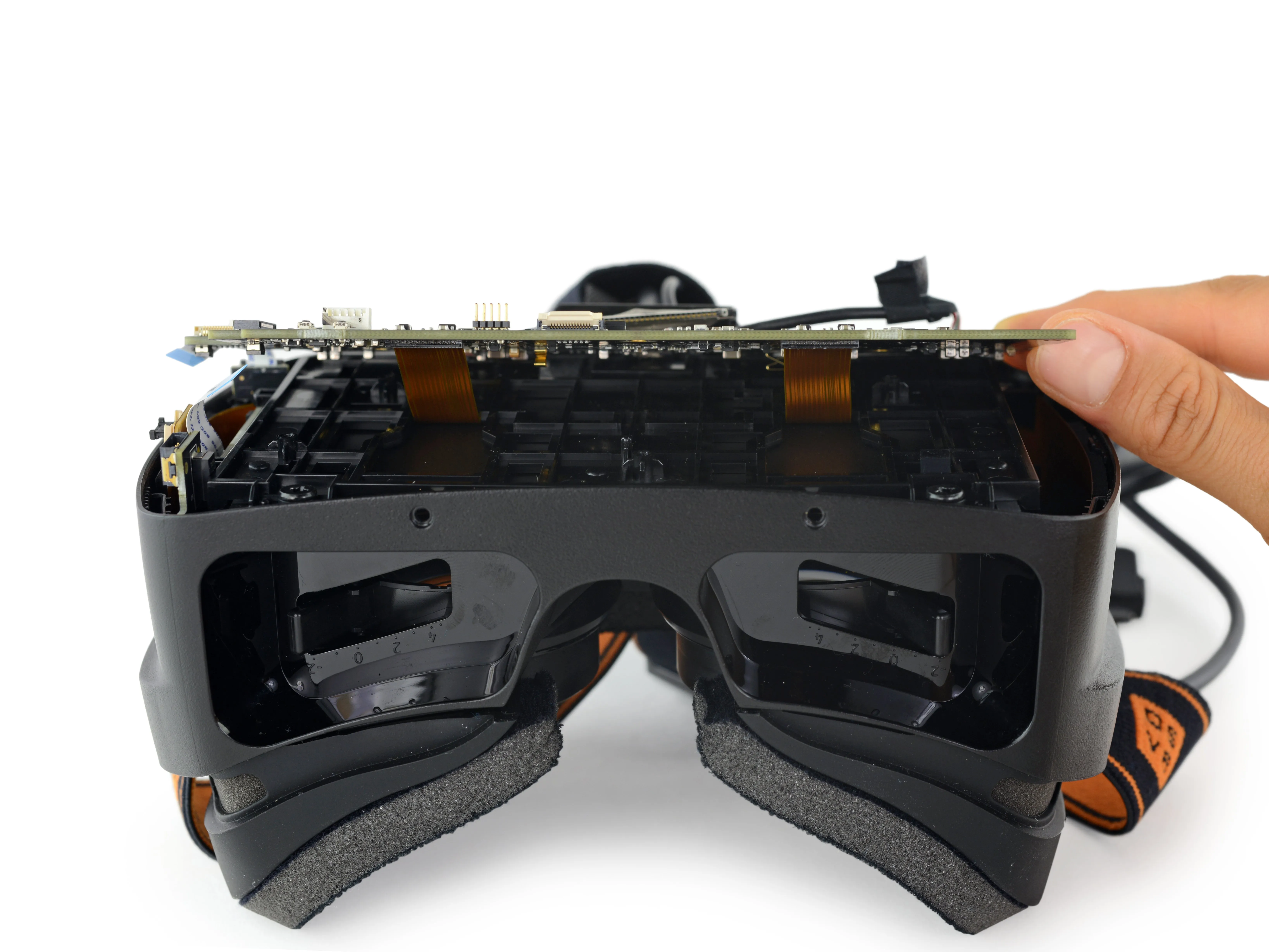 Razer OSVR HDK 2 Teardown: шаг 5, изображение 1 из 2