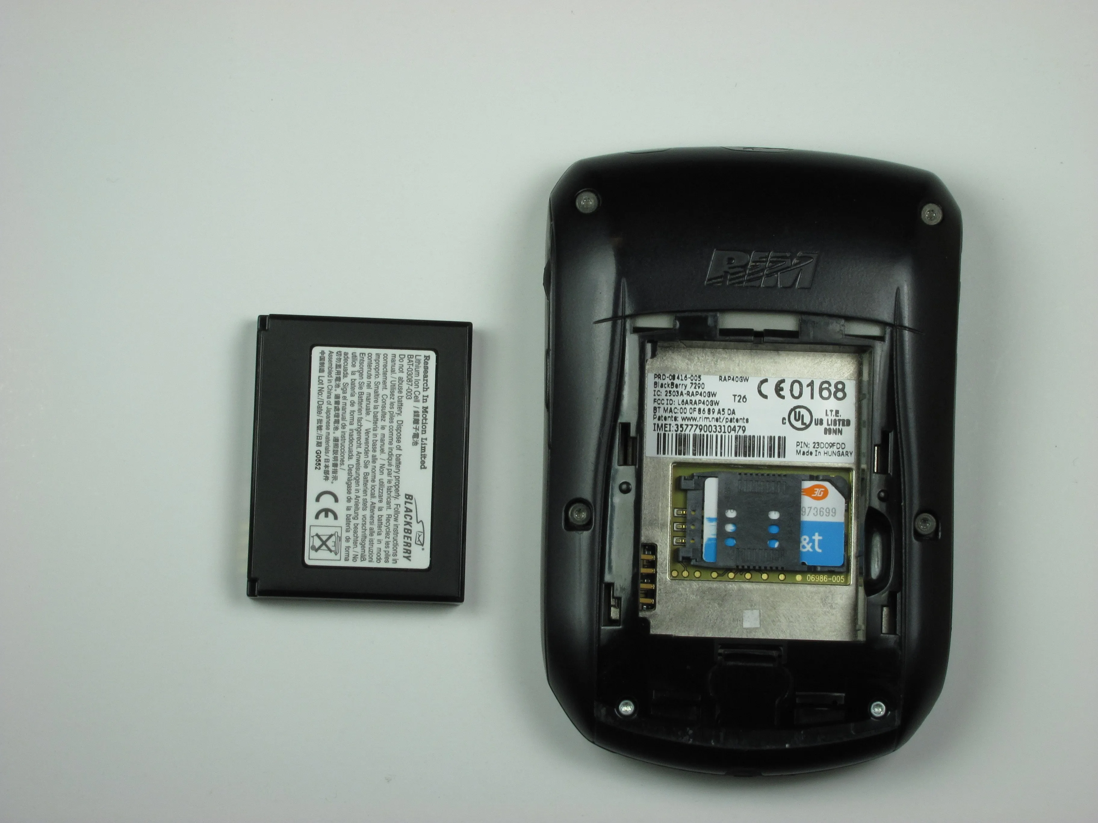 RIM Blackberry 7290 Teardown: шаг 2, изображение 3 из 3