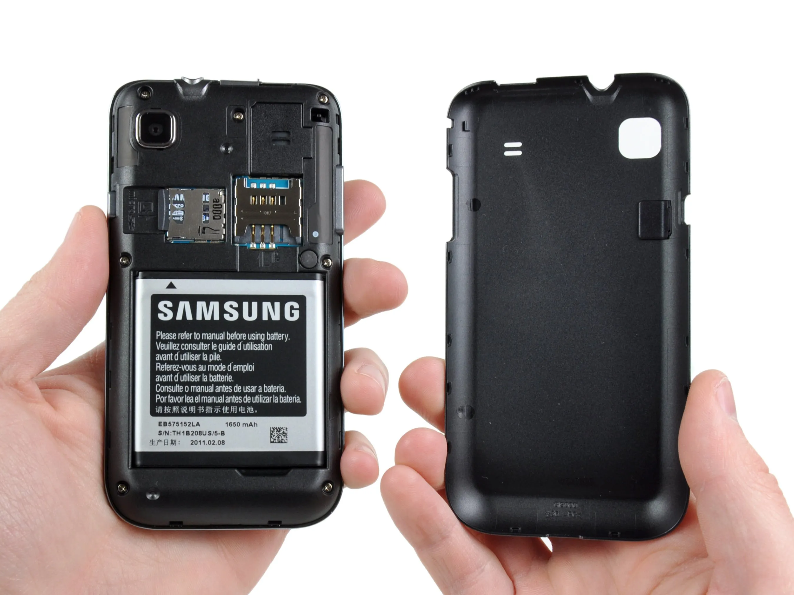 Samsung Galaxy S 4G Teardown: шаг 4, изображение 1 из 3