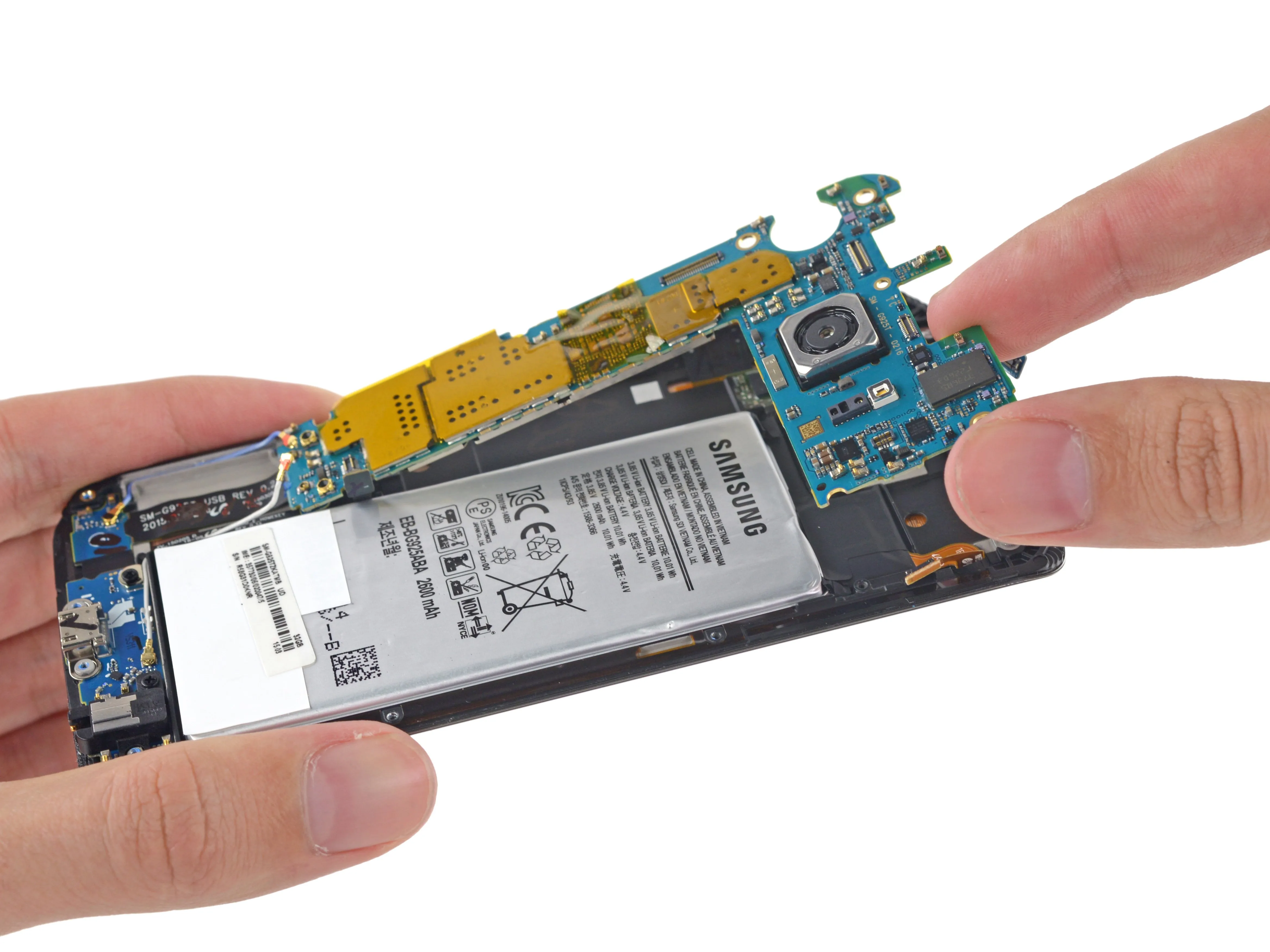 Samsung Galaxy S6 Edge Teardown: шаг 10, изображение 1 из 3