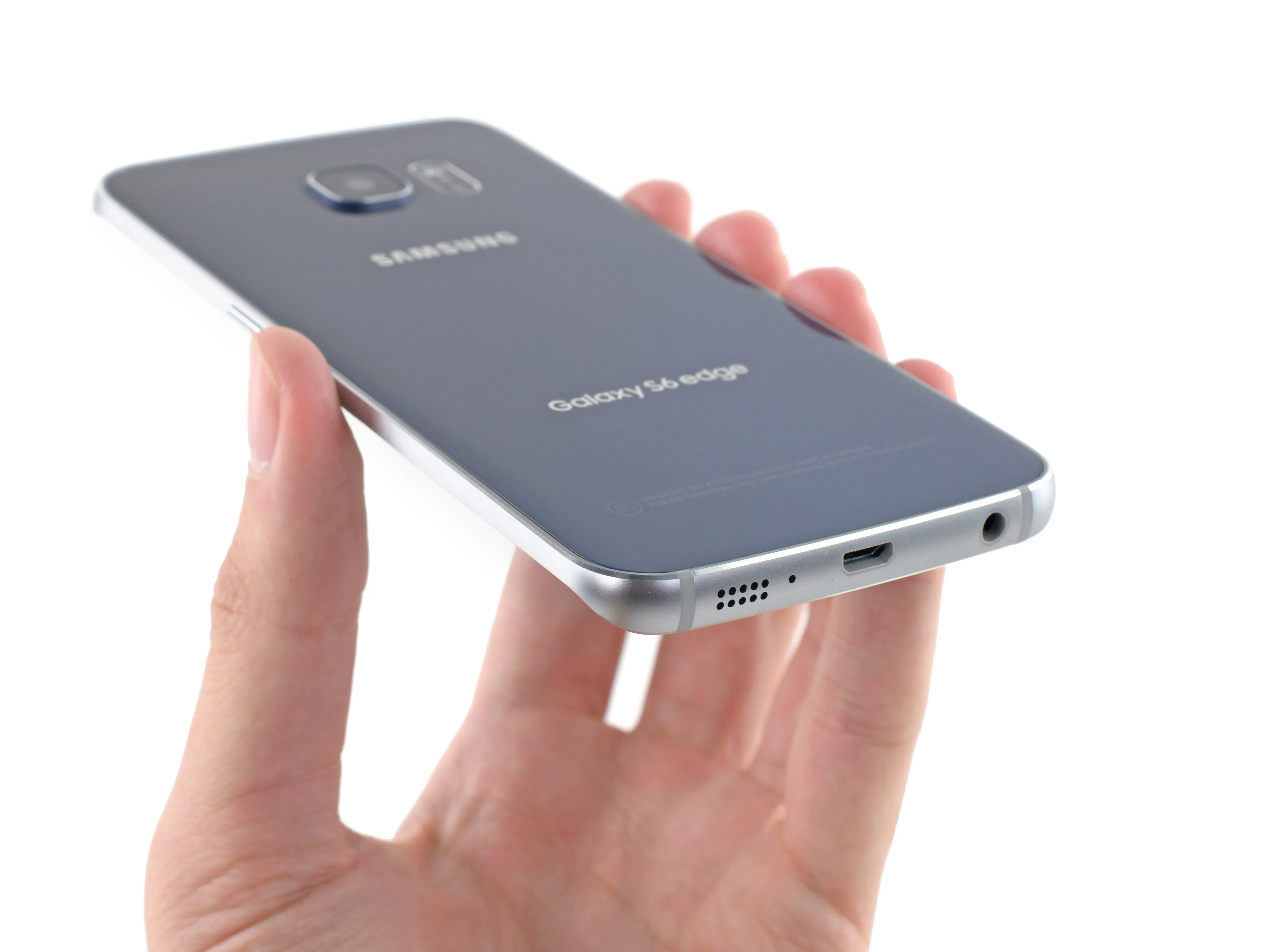 Разборка Samsung Galaxy S6 Edge: шаг 3, изображение 1 из 3