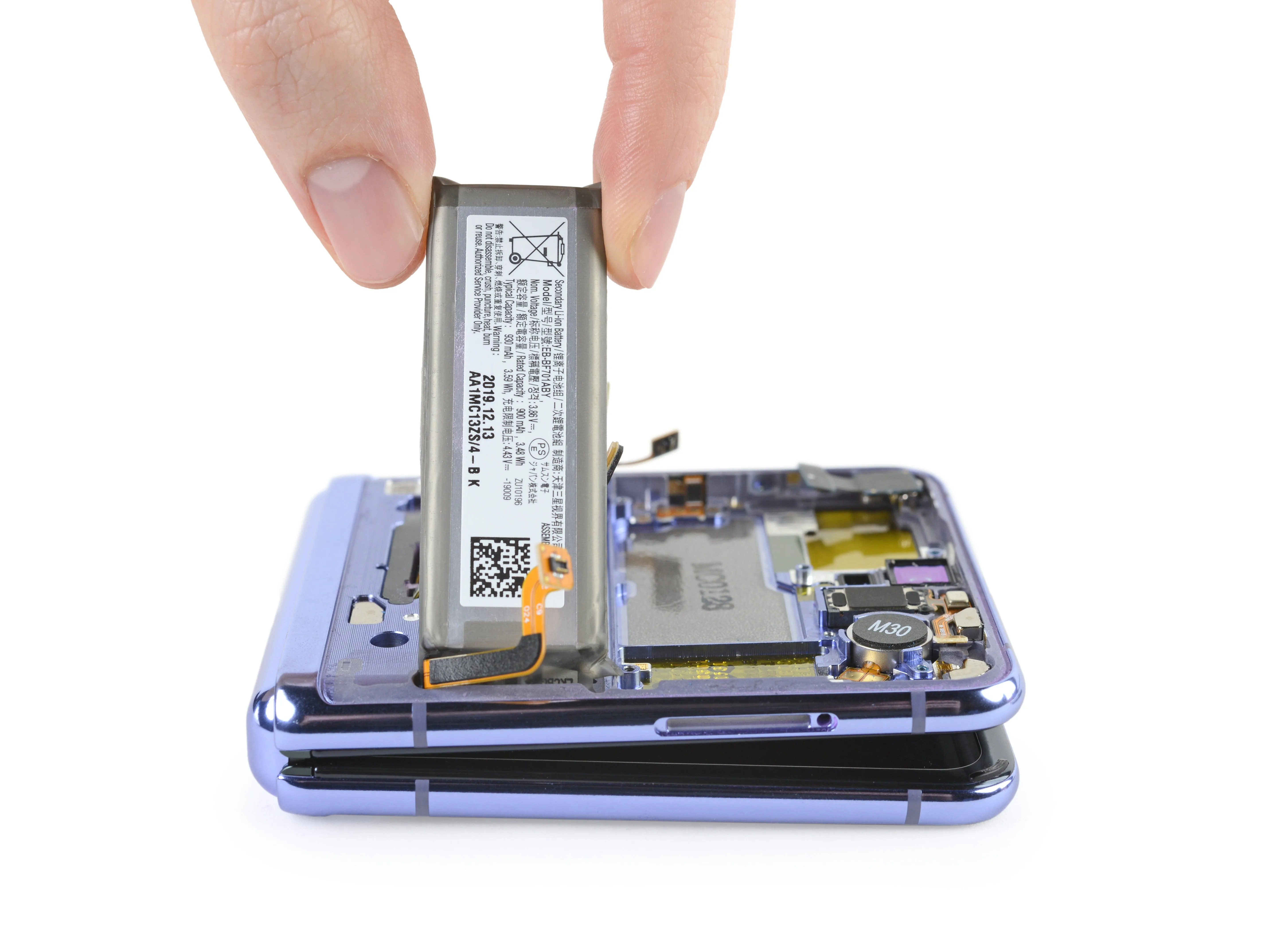 Samsung Galaxy Z Flip Teardown: шаг 10, изображение 2 из 3