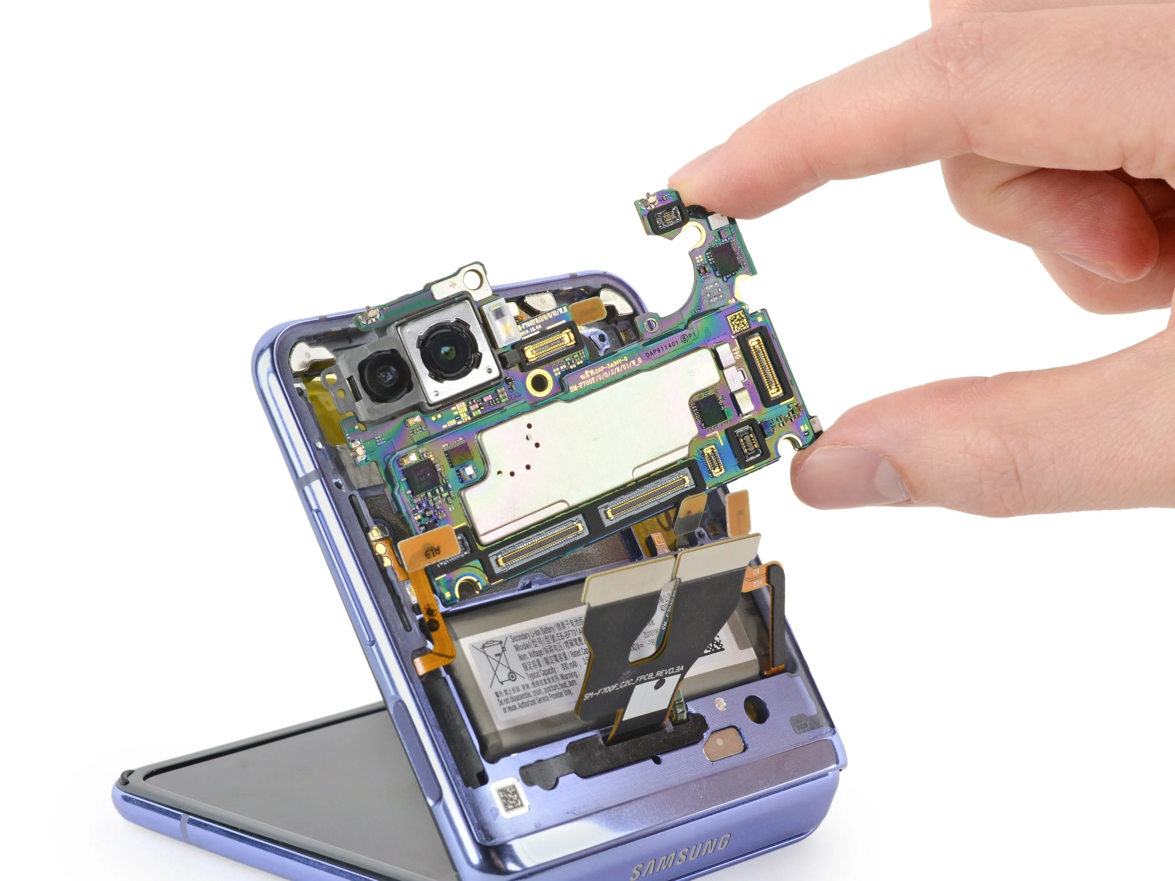 Samsung Galaxy Z Flip Teardown: шаг 6, изображение 3 из 3