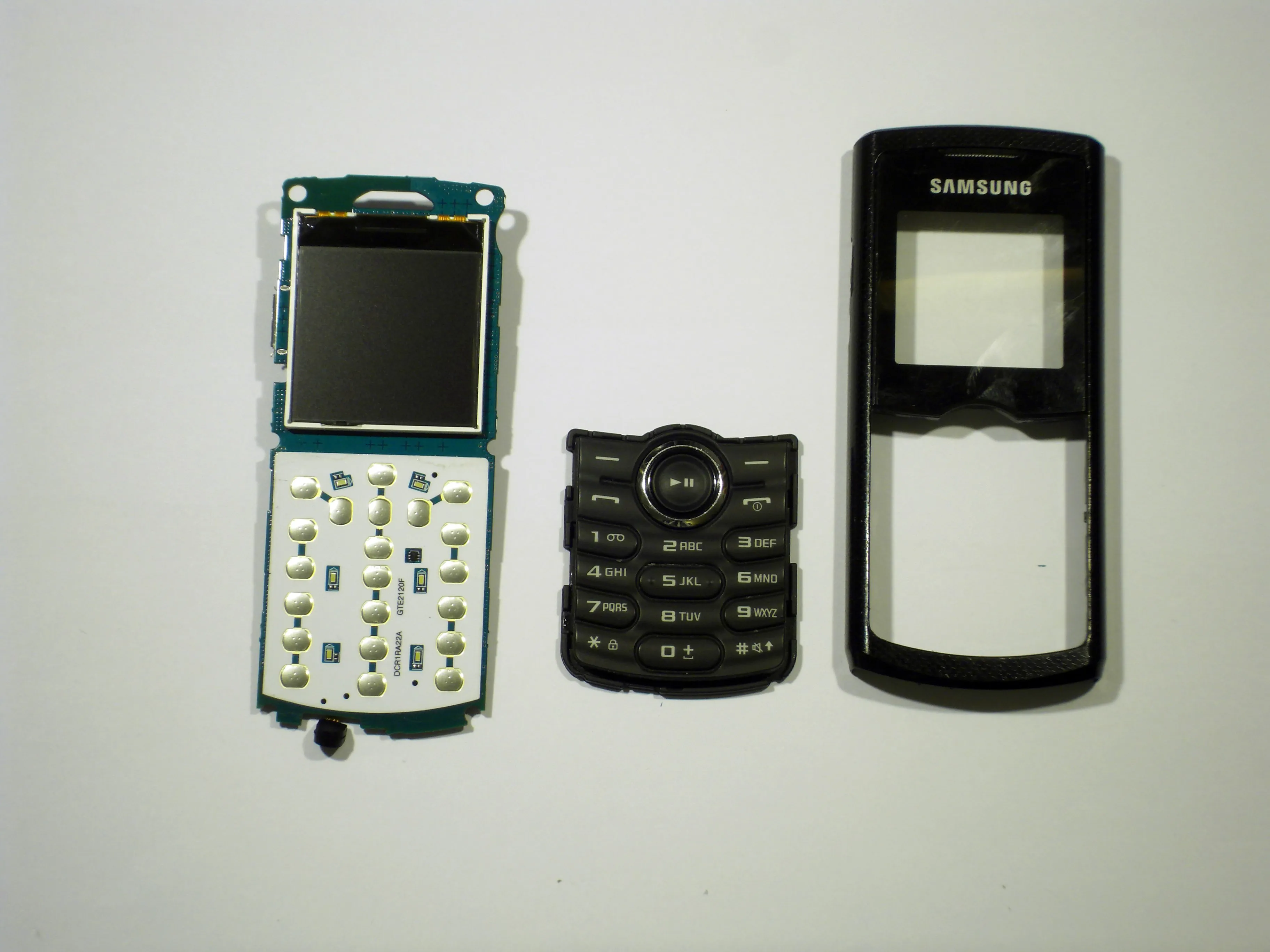 Разборка Samsung GT-E2120: шаг 8, изображение 1 из 1