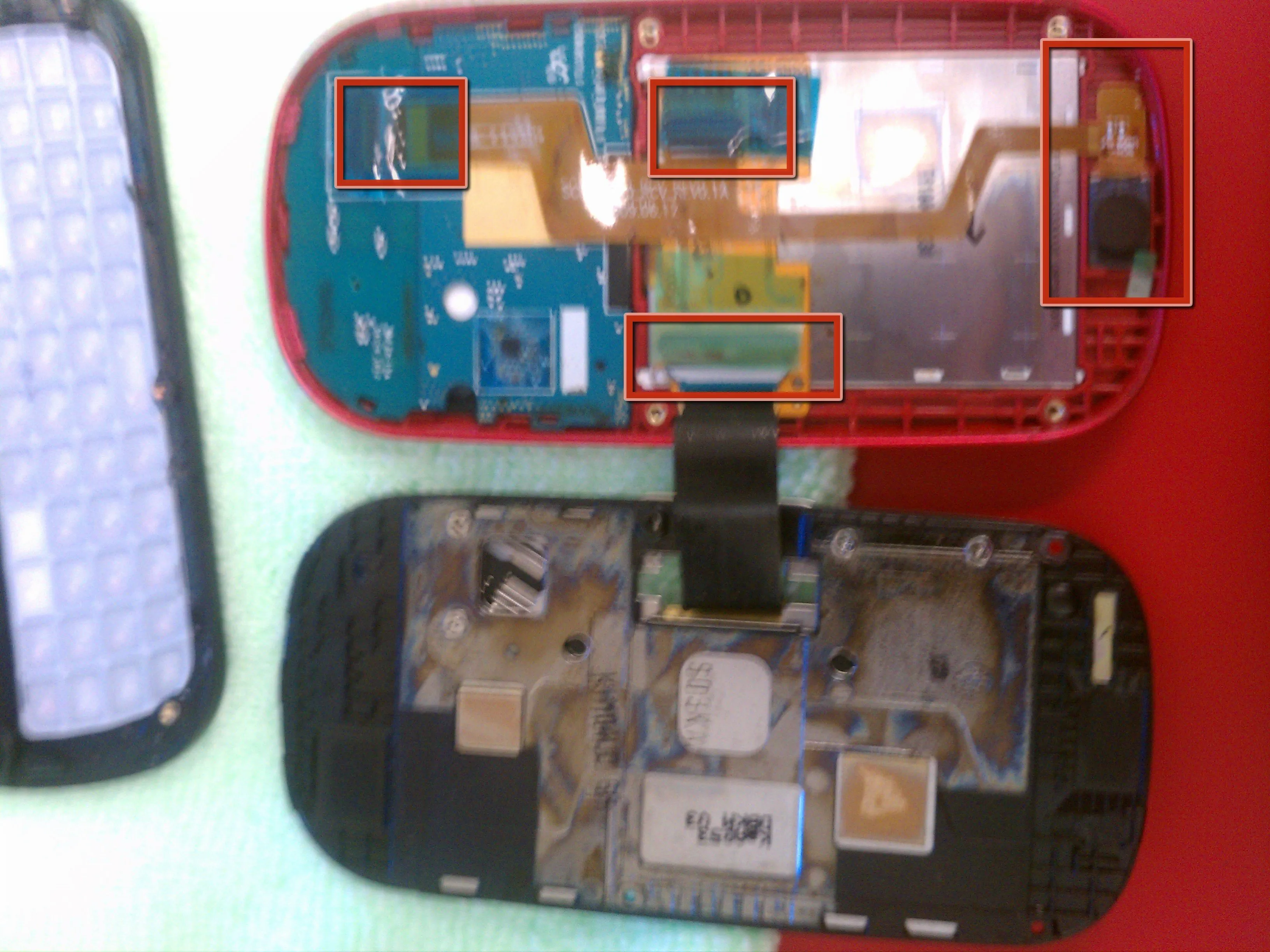 Samsung Intensity Teardown: шаг 7, изображение 2 из 3