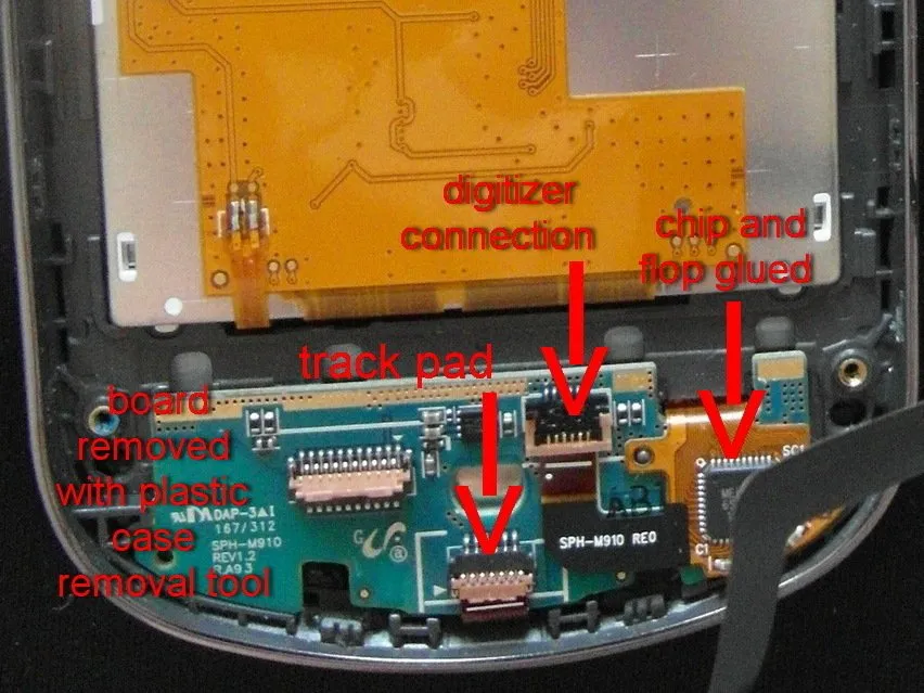 Samsung Intercept Teardown: шаг 11, изображение 1 из 1