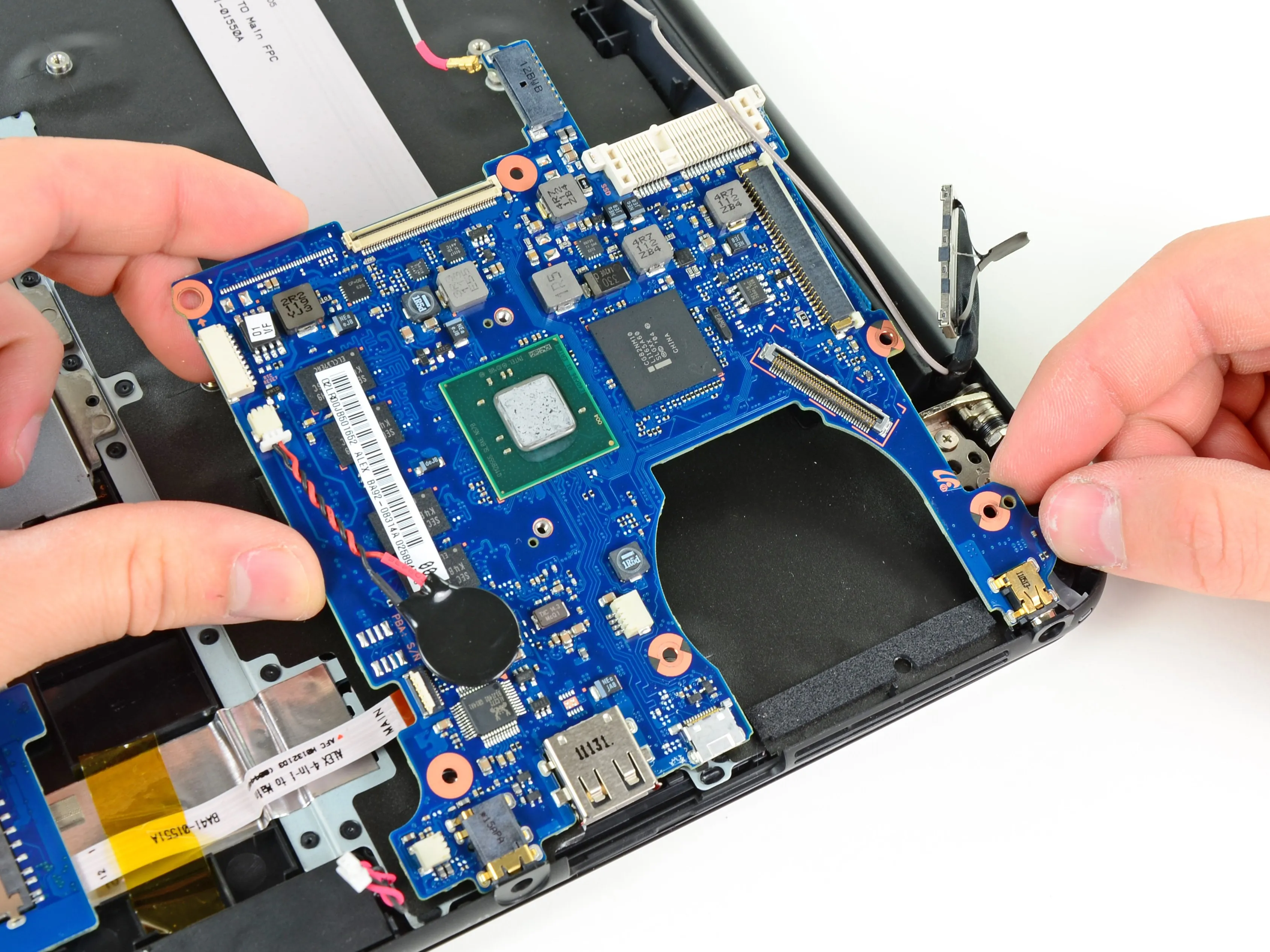 Samsung Series 5 3G Chromebook Teardown: шаг 12, изображение 3 из 3