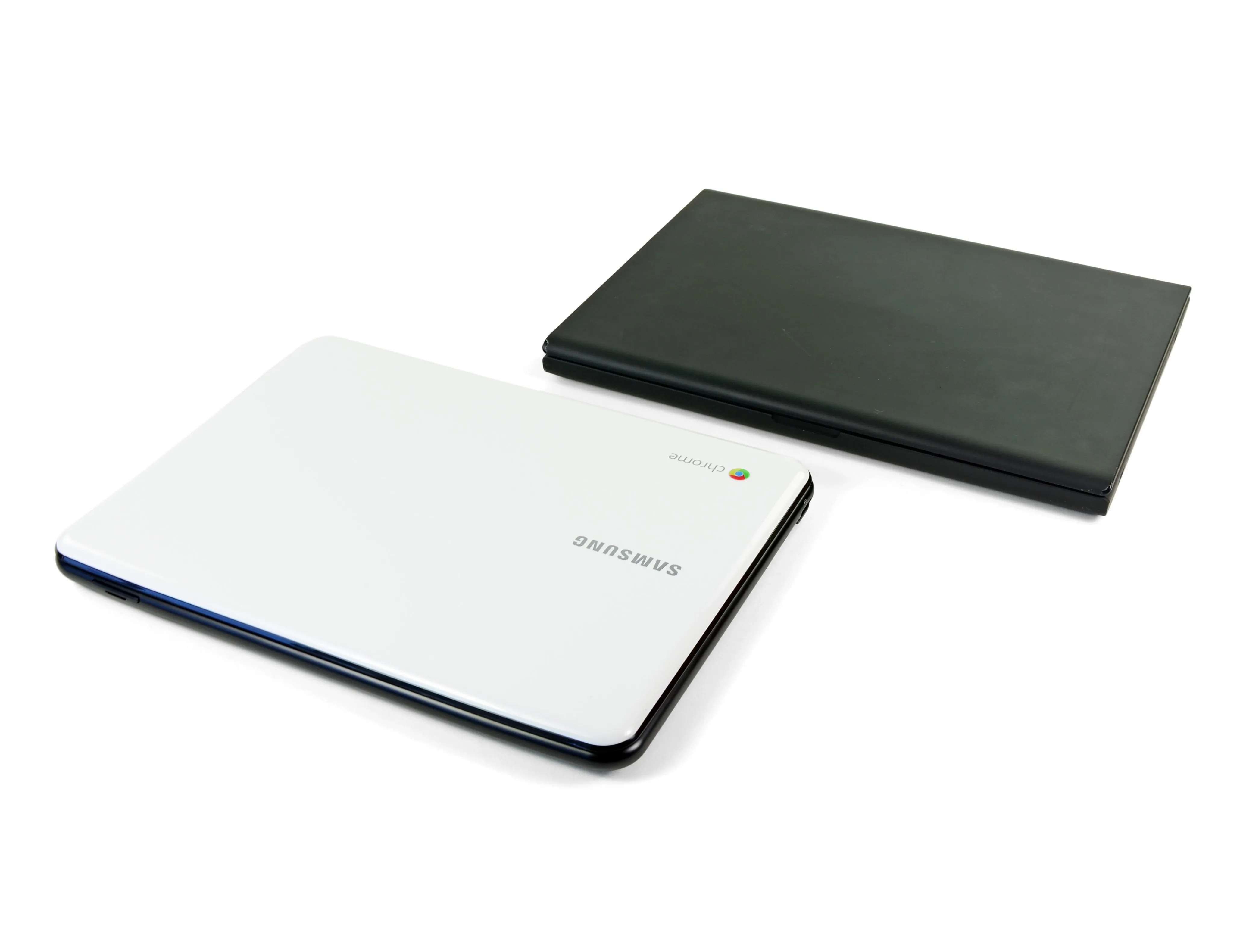 Разбор Samsung Series 5 3G Chromebook: шаг 3, изображение 1 из 3