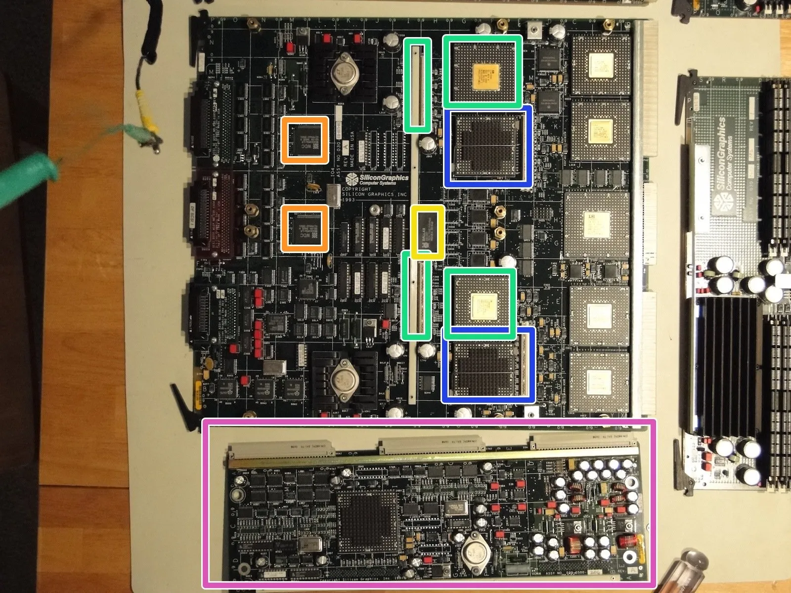 SiliconGraphics Onyx Teardown: шаг 9, изображение 2 из 3