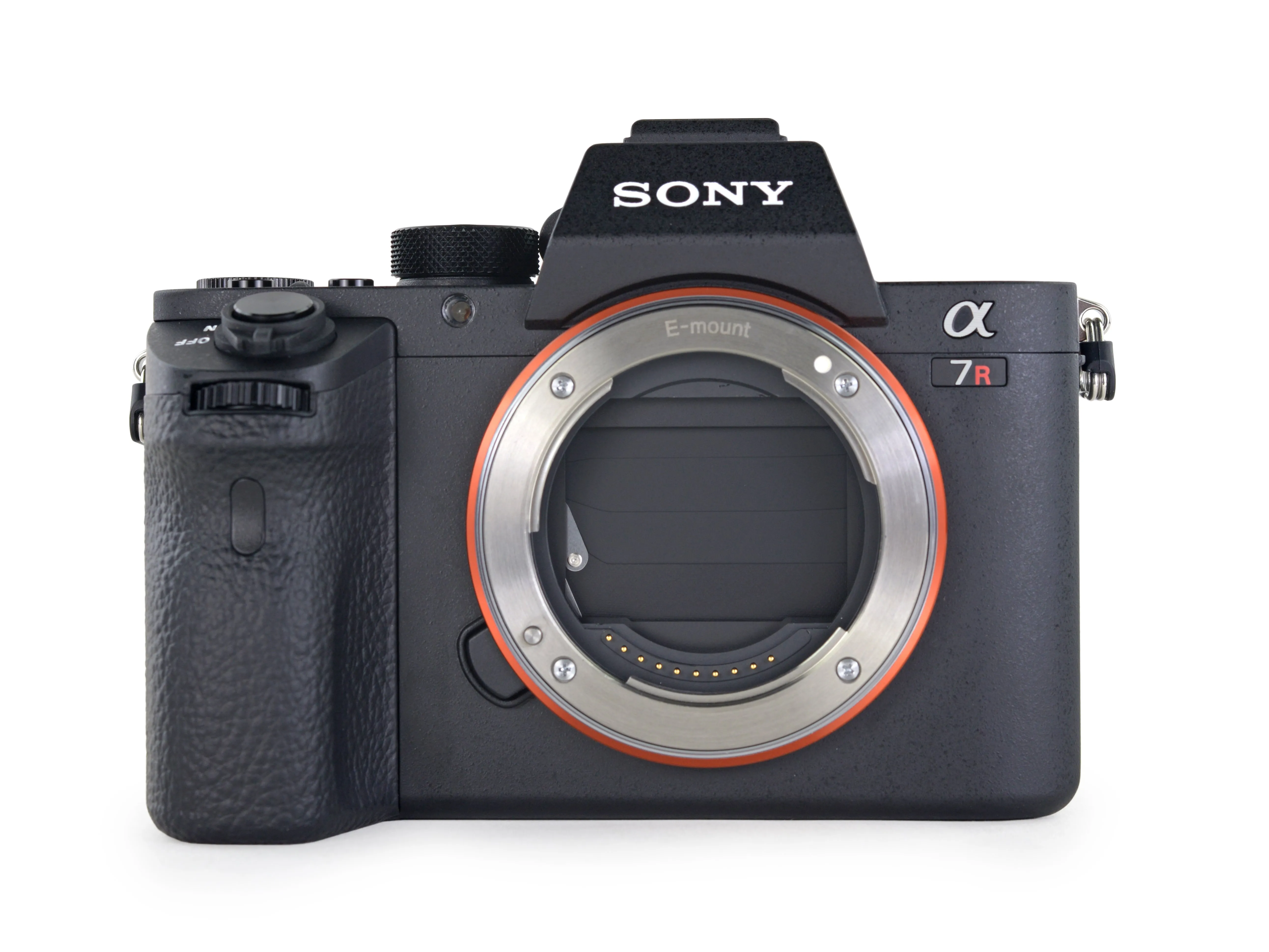 Sony a7R II Teardown: шаг 3, изображение 2 из 2