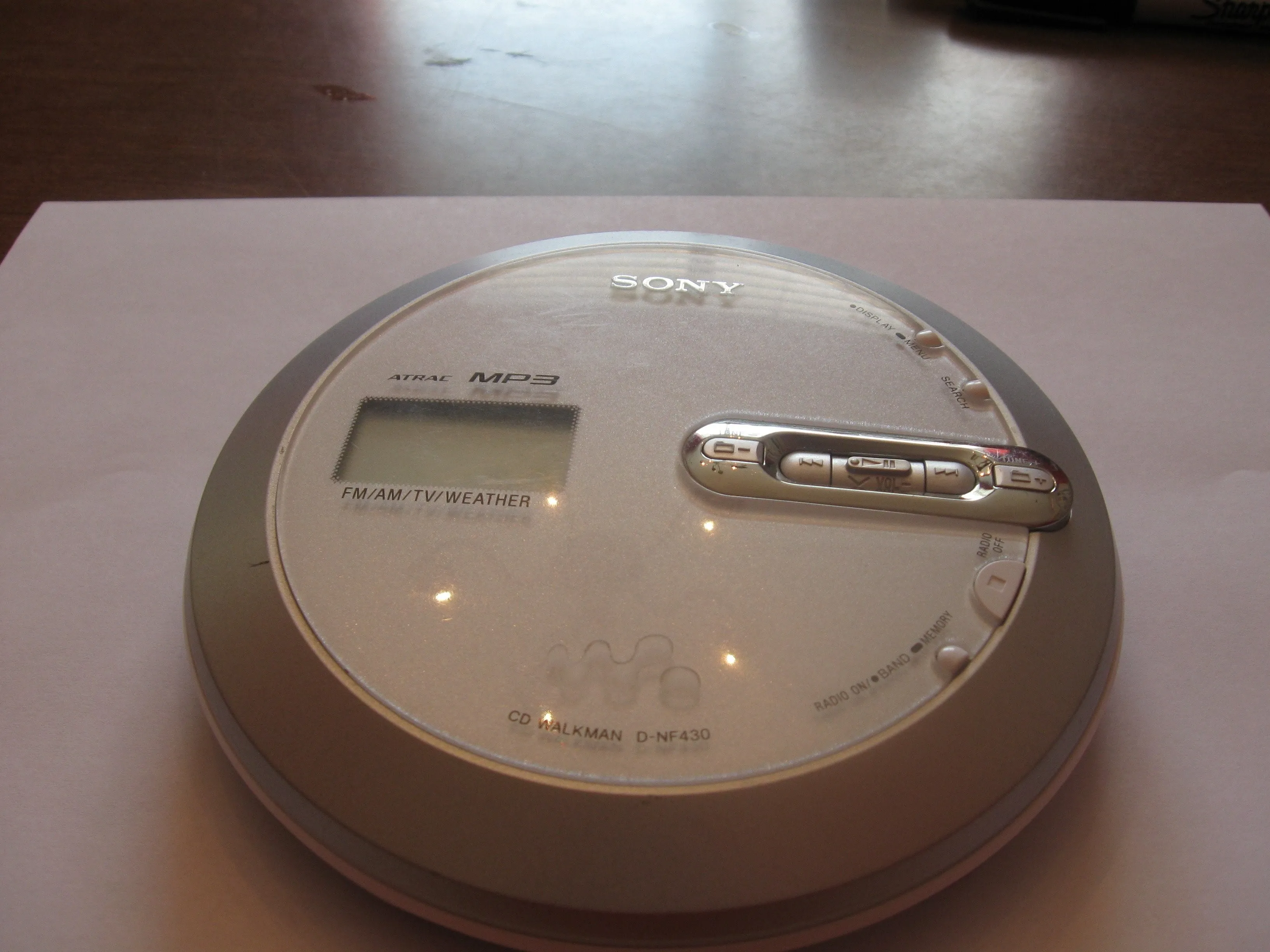 Разборка Sony CD Walkman D-NF430