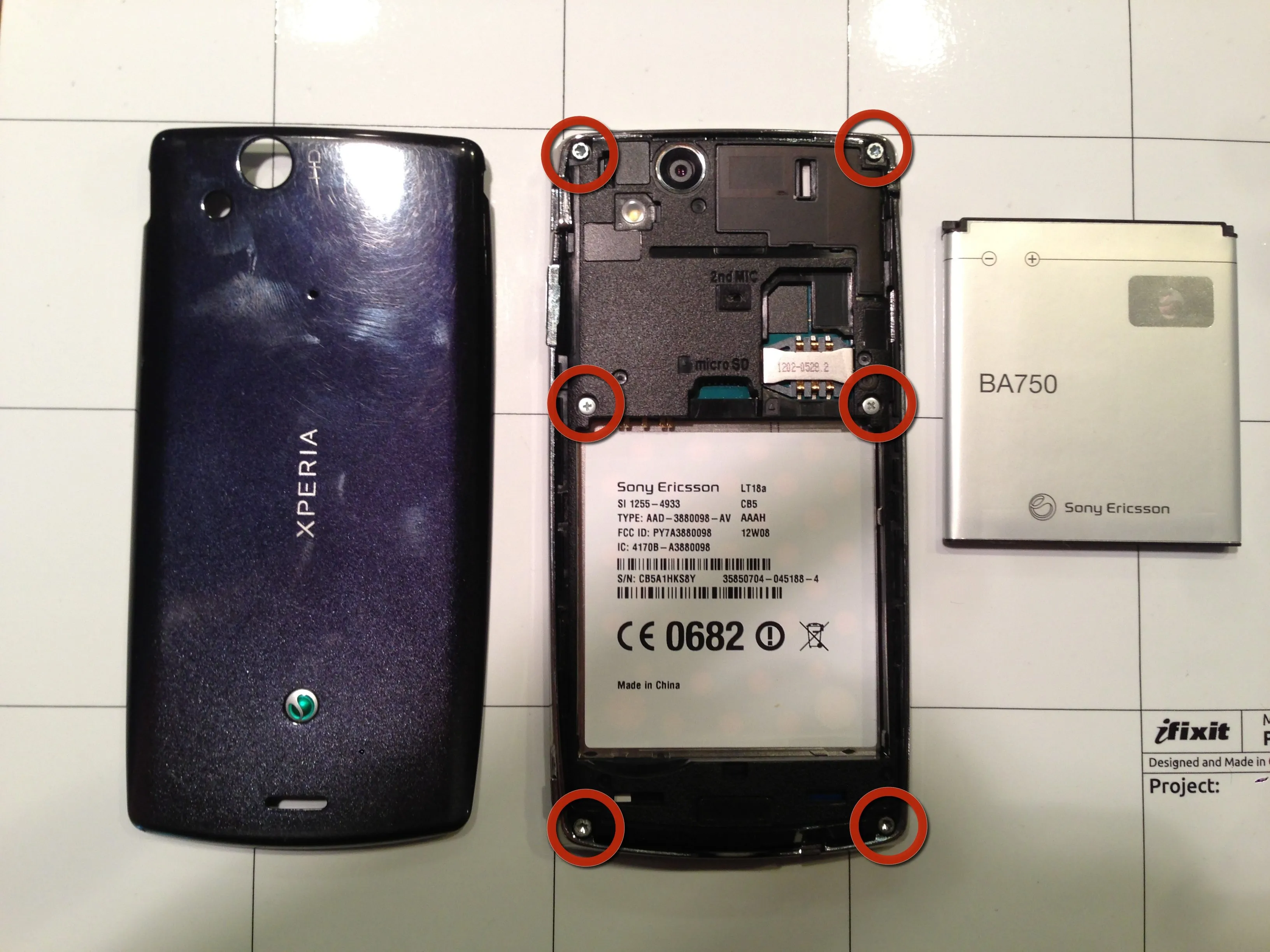 Sony Xperia Arc S Teardown, Sony Xperia Arc S Teardown: шаг 1, изображение 1 из 2