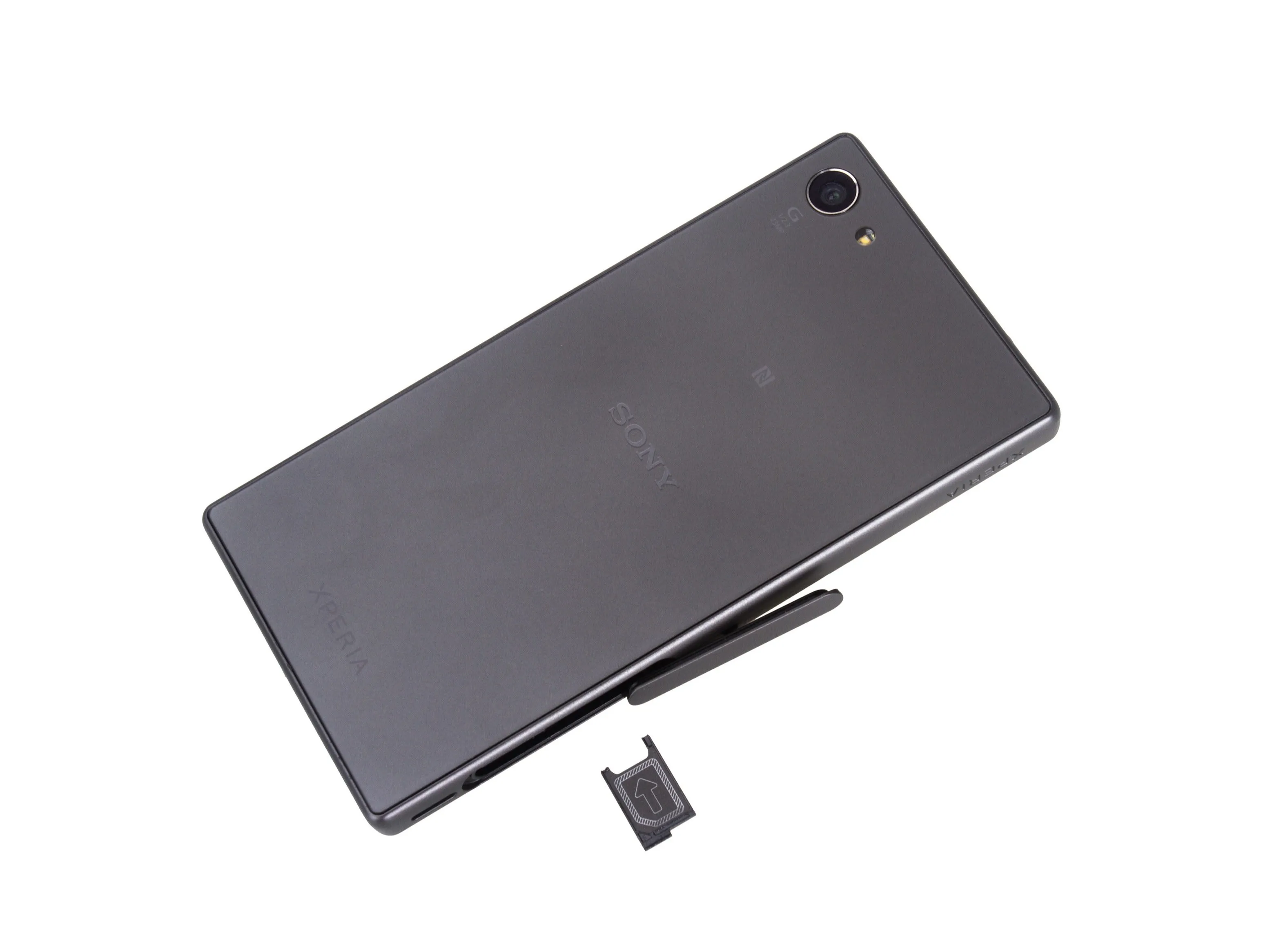 Sony Xperia Z5C Teardown, Sony Xperia Z5C Teardown: шаг 1, изображение 2 из 2