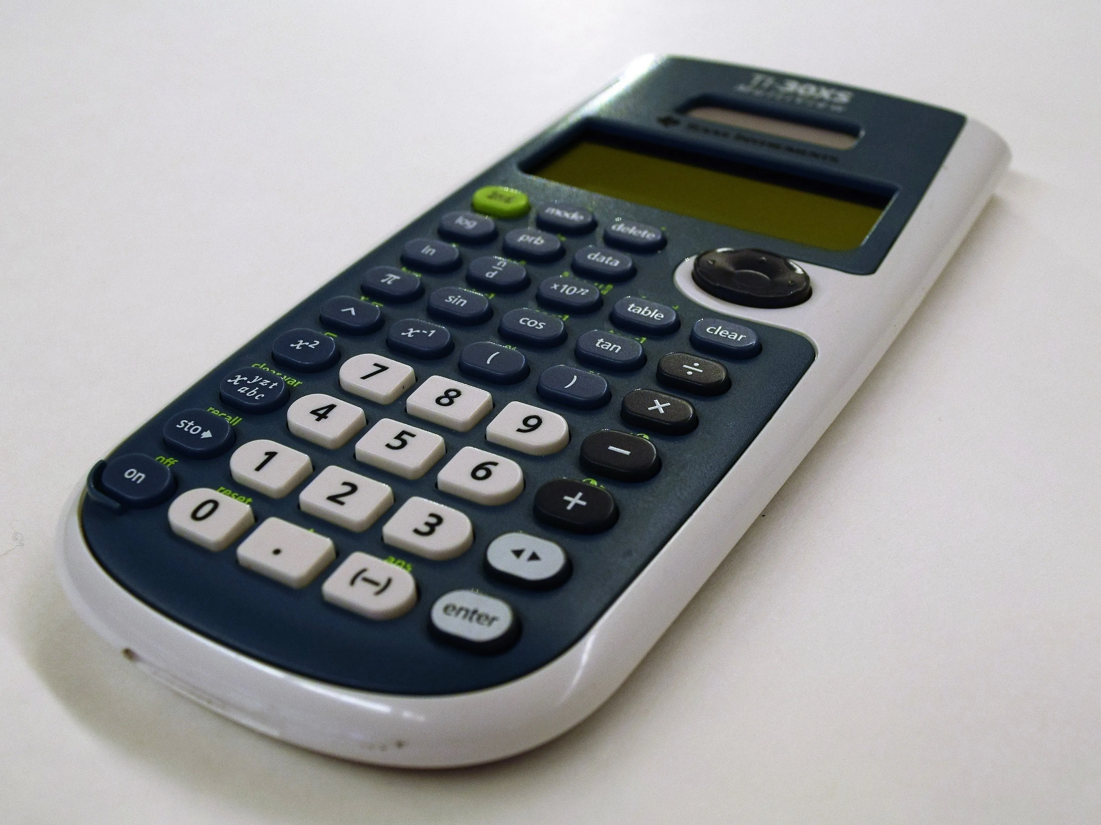 Разборка Texas Instruments TI-30 XS Multiview