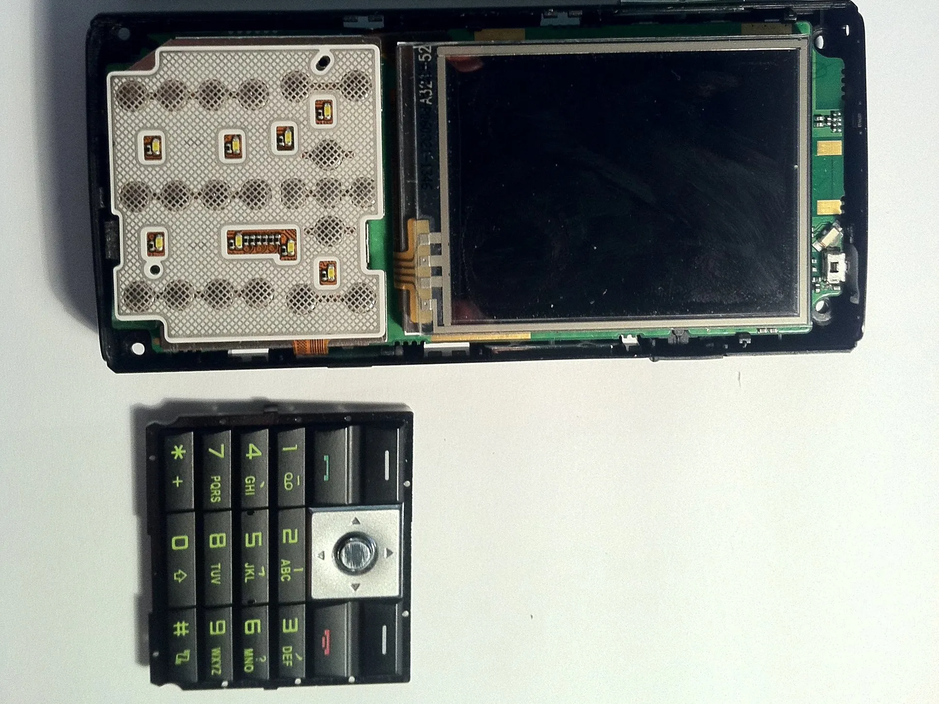 Trolltech Greenphone Teardown: шаг 8, изображение 3 из 3