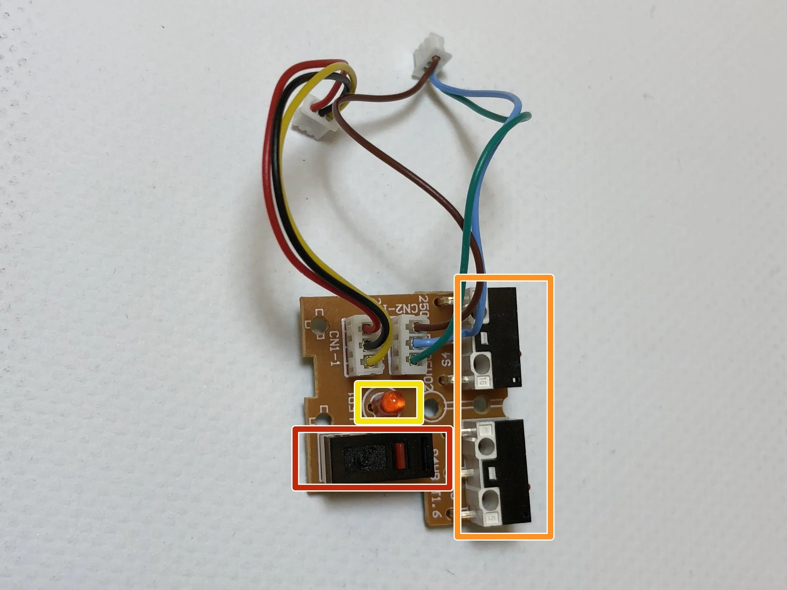 Разборка беспроводной мыши VicTsing MM057 2.4G: шаг 11, изображение 1 из 1